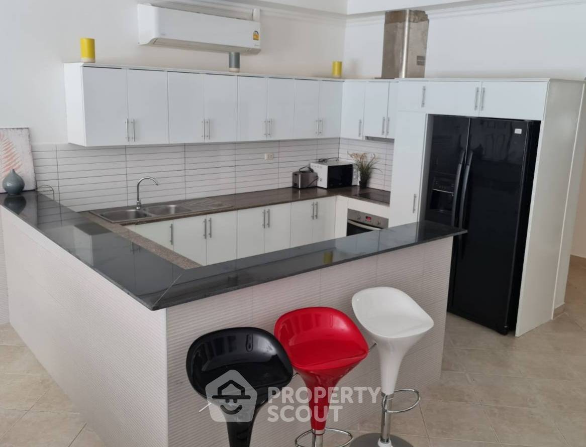 รูป วิลล่า 10-ห้องนอน ที่ มาเจสติก เรสซิเดนซ์ ใกล้ ถนนพระตำหนัก พัทยา (ID 2245813) - รูปที่ 6/19