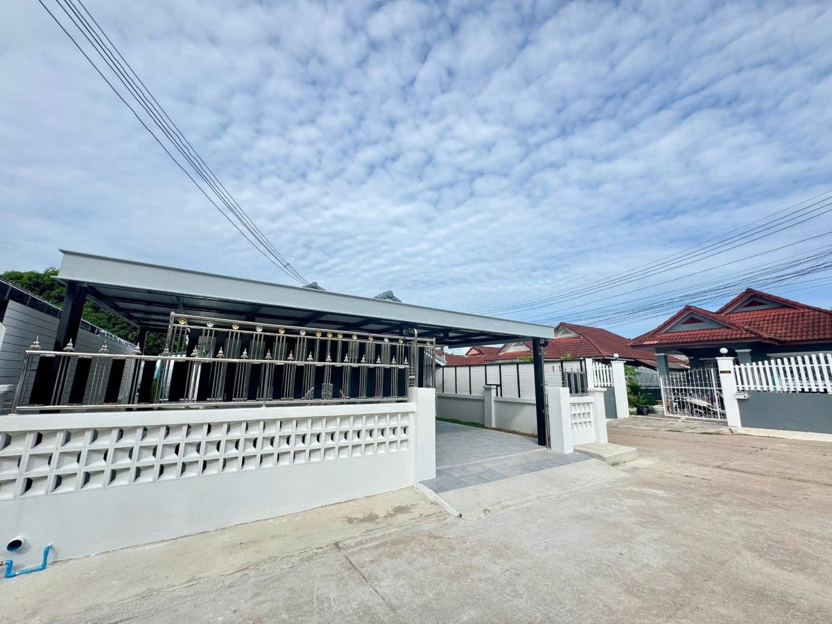 picture Affordable modern Single storey House in Soi Nernplubwan Pattaya for Sale - 7/22
