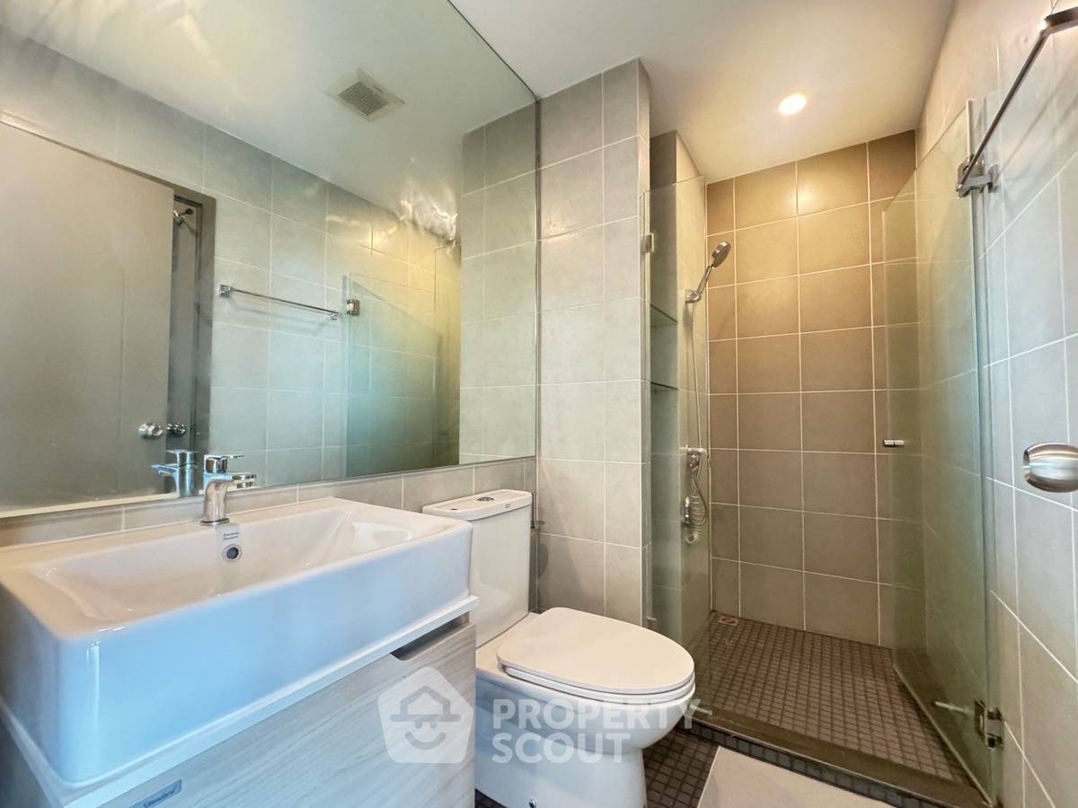 picture 2-BR Condo at Ideo O2 near BTS Bang Na (ID 1561097) - 3/10