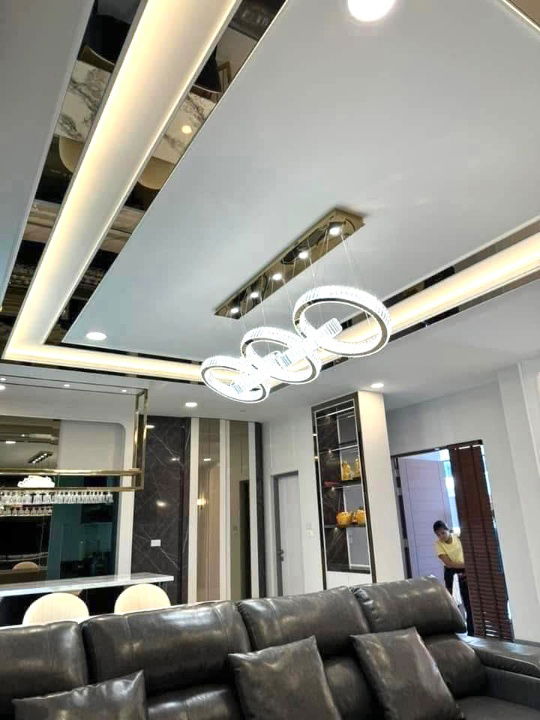 รูป 4 ห้องนอน 5 ห้องนำ้ เดอะ ซิตี้ บางนา เช่า - รูปที่ 10/25
