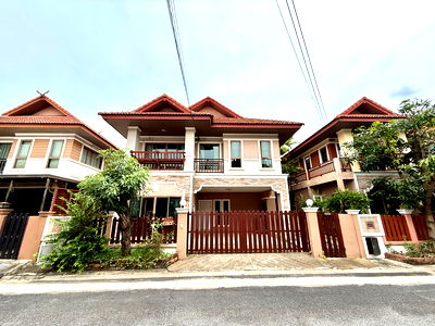บ้านเดี่ยวให้เช่า : ปล่อยเช่า‼️บ้านเดี่ยว 2 ชั้น หมู่บ้านนนนที บางกรวย-จงถนอม เนื้อที่ 50 วา 4 นอน 3 น้ำ 1 โถงอเนกประสงค์+ห้องนั่งเล่น  2 ที่จอดรถ ทิศเหนือ🌿โซนริมคลอง💦