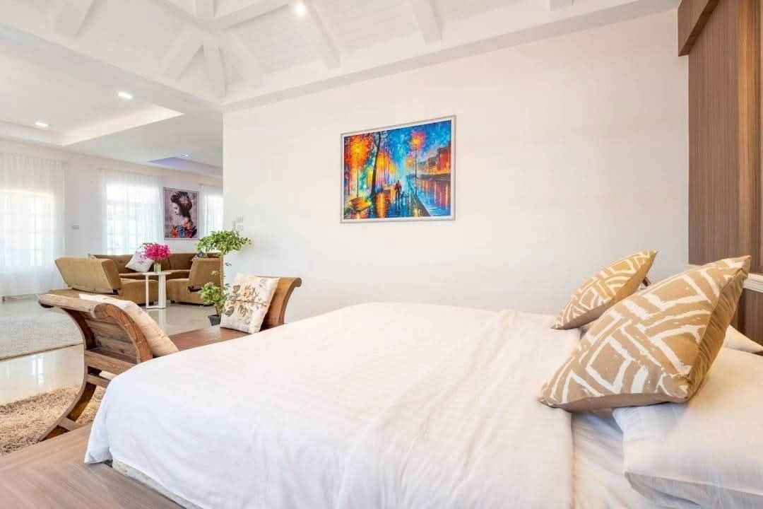 picture Thai style pool villa, newly decorated, beautiful and modern. - 12/20