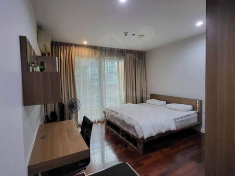 📌 Urgently for rent : Condo Circle Condominium beautiful room, fully furnished, ready to move in.
