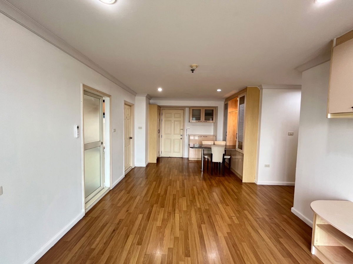 picture Lumpini Place Narathiwat - ChaoPhraya Rama 3 - 4/25