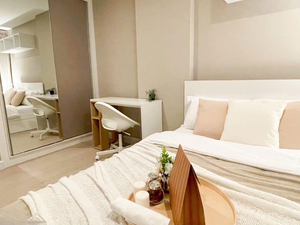 รูป 🔐#CT2308_031 🔐 ว่างพร้อมอยู่🗓️𝐅𝐨𝐫 𝐑𝐞𝐧𝐭 ( 36 𝐬𝐪𝐦. 1𝐛𝐞𝐝, 𝟏𝐛𝐚𝐭𝐡 )𝐌𝐞𝐭𝐫𝐨 𝐋𝐮𝐱𝐞 𝐑𝐚𝐭𝐜𝐡𝐚𝐝𝐚 - รูปที่ 2/9