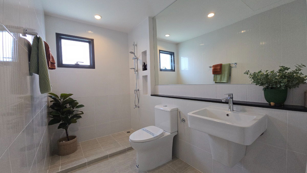 รูป บ้านตัวอย่างแปลงมุมพร้อมขาย ราคาพิเศษ 12.99 ล้านบาท! โครงการสราญสิริ ศรีวารี 2 - รูปที่ 27/27