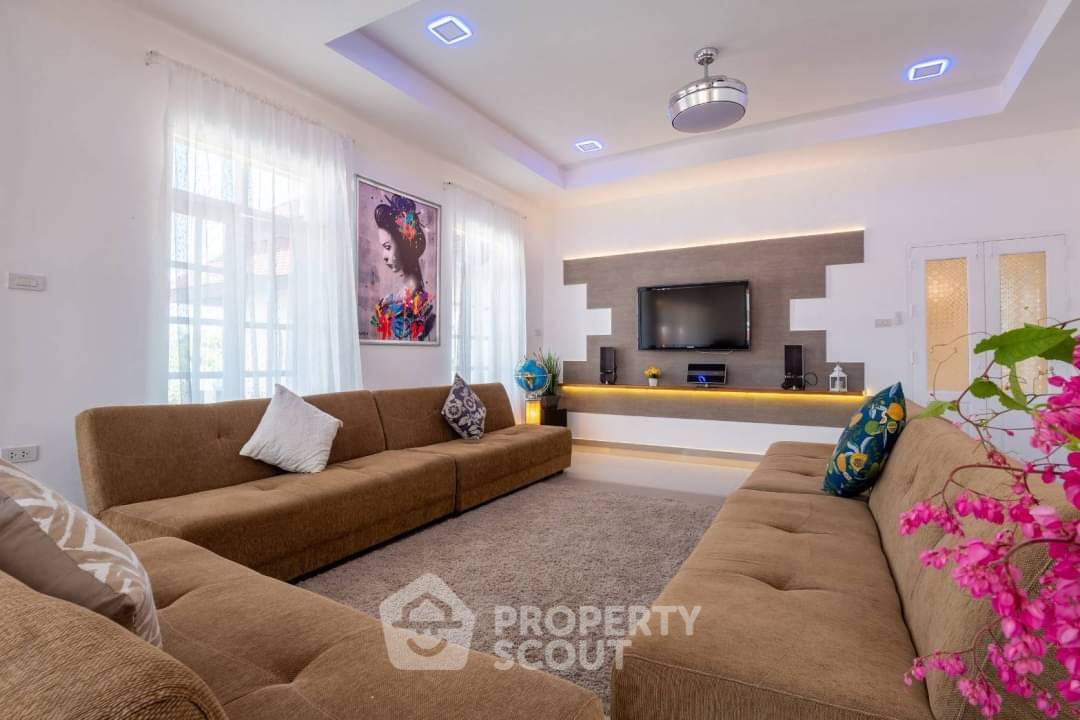 รูป บ้าน 6-ห้องนอน ที่ เทมเปิลเลควิลล่า ใกล้ เมืองพัทยา (ID 2245741) - รูปที่ 7/28