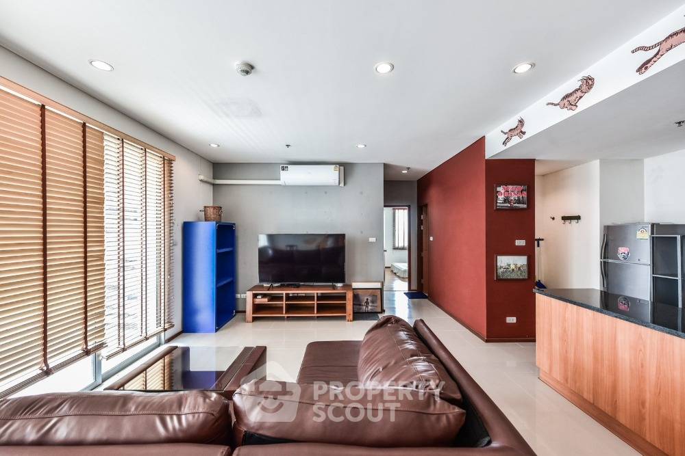 picture 2-BR Condo at Villa Sathorn near BTS Krung Thon Buri (ID 1076889) - 5/18