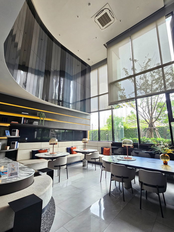 picture Origin Plug and Play Ramkhamhaeng Triple Station, 33 sqm, fully furnished, car park, specious 360° panoramic view!  - 16/19