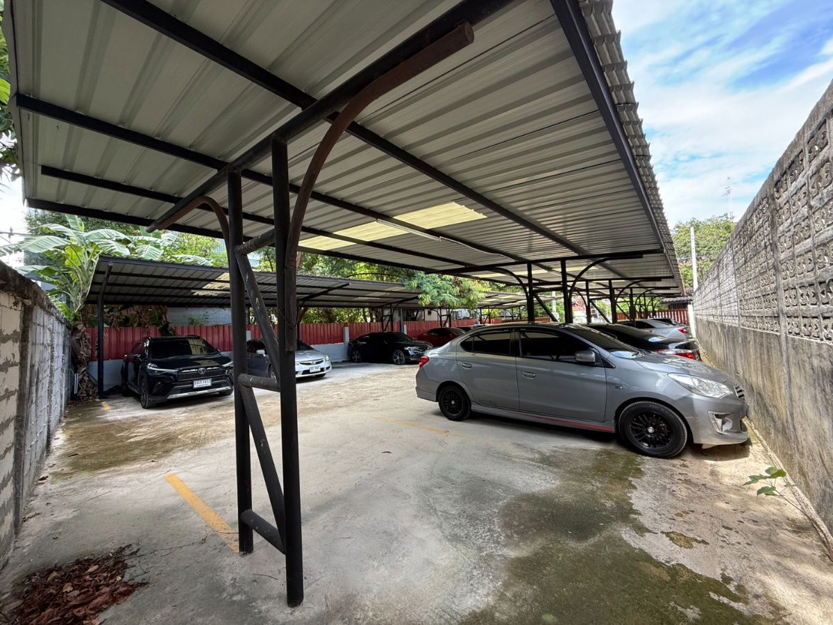 รูป เช่าพื้นที่จอดรถ ลาดพร้าว15 Line ID 0619636888 - รูปที่ 9/10