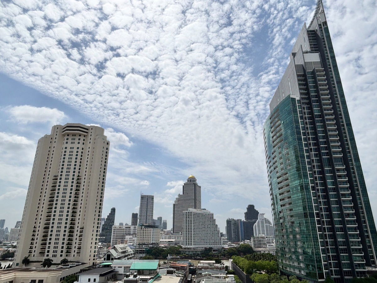 picture For Rent: The LightHouse Sathorn – Charoennakorn Corner Unit, 2 Bedrooms, Near ICONSIAM, 2 BTS Lines, Chao Phraya River View, 65 sq.m. - 9/10