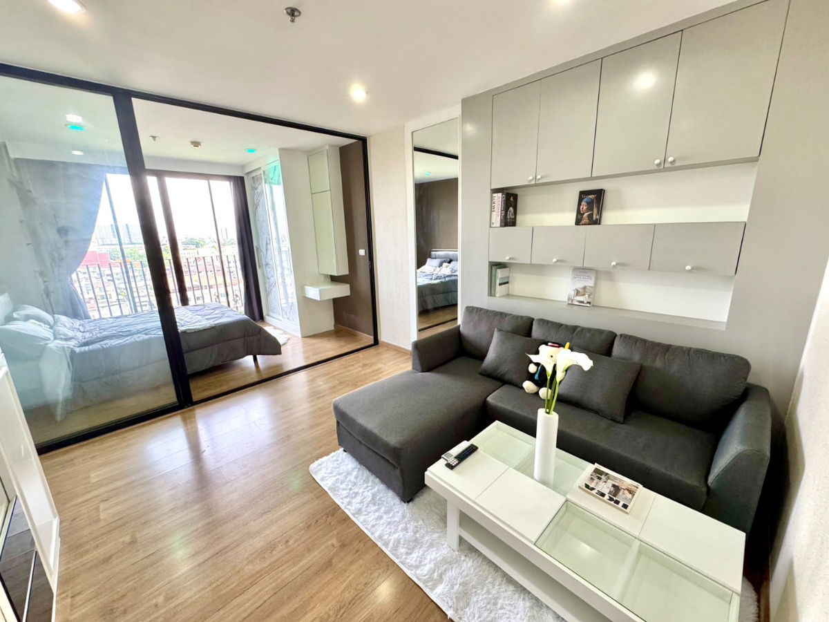 รูป 🔥🔥ขายห้องคอนโด The Tree Interchange พื้นที่ 35.98 ตร.ม.1BED ชั้น 10 ห้องสวย พร้อมอยู่ เพียง 2.49 ล้านบาท ถูกมาก!! สนใจ LINE: @atfirm🔥🔥 - รูปที่ 2/11