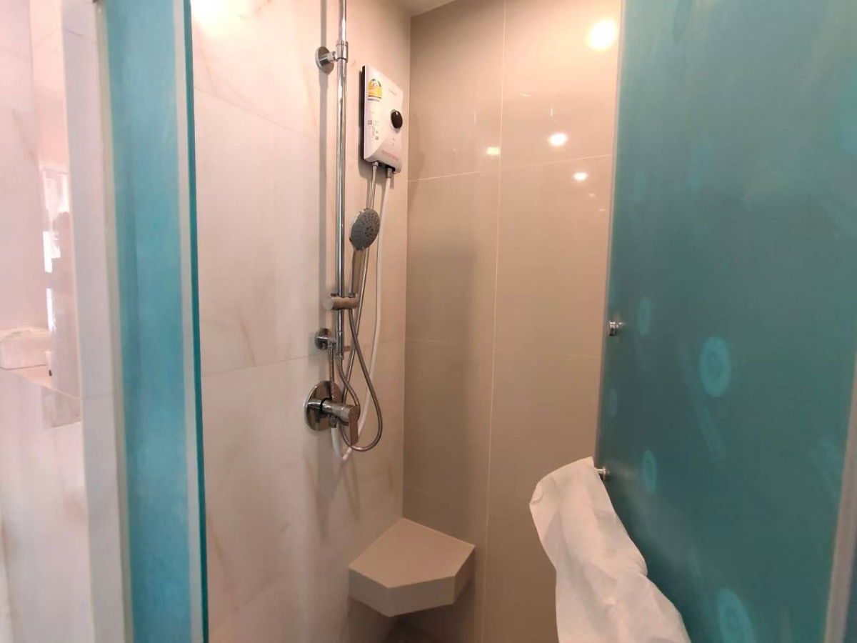 picture Available for rent this September!! Condo with the highest view Niche MONO Mega Space Bangna - 17/18