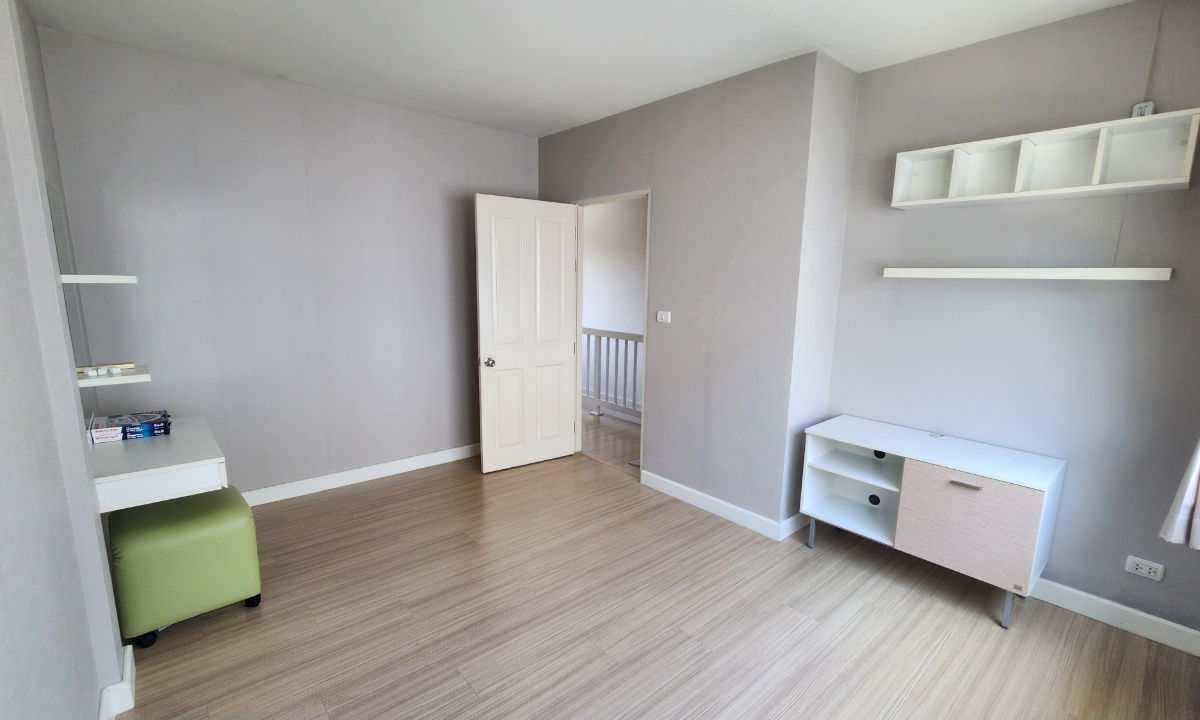 รูป 🏡 ให้เช่าทาวน์โฮม 3 ชั้น ย่านเกษตร–นวมินทร์ 24,000บาท/เดือน  - รูปที่ 14/16