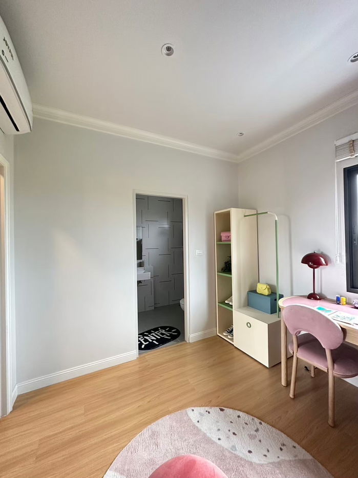 รูป 🏡 ขายบ้านตัวอย่าง สิริเพลส เมกาบางนา ✨ บ้านสไตล์ปารีส Type 99 ตร.ม. พร้อมอยู่ แต่งครบ - รูปที่ 7/12