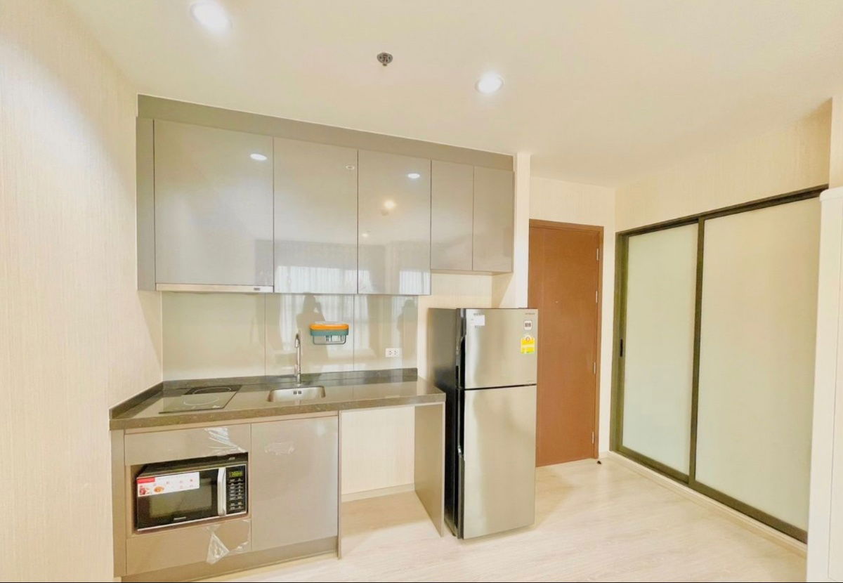 picture Rent a beautiful Asoke Asoke, good location, ready to stay near NRT Rama 9. Interested in Atline.@841qqlnr - 4/6