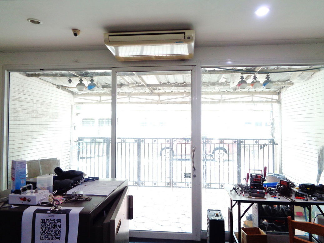 รูป 🚩 ขาย ทาวน์โฮม 3 ชั้น หน้ากว้าง ทำเลดี ซอยนวมินทร์ 74 เหมาะเป็นที่พักอาศัยและประกอบกิจการ  - รูปที่ 31/32