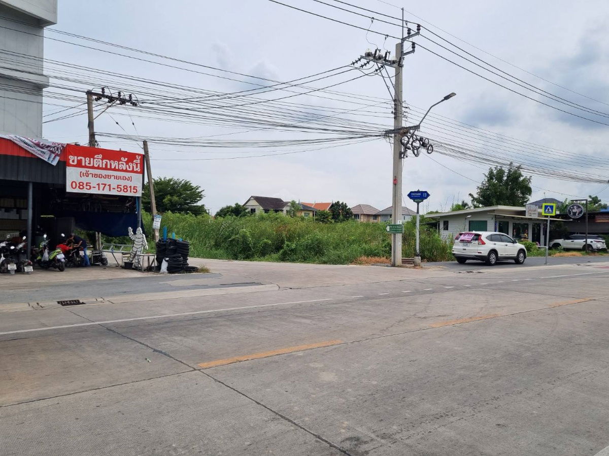 picture For Sale Vacant land Soi Sala Thammasop 13, Intersection 1, near Borommaratchachonnani Road - 9/13