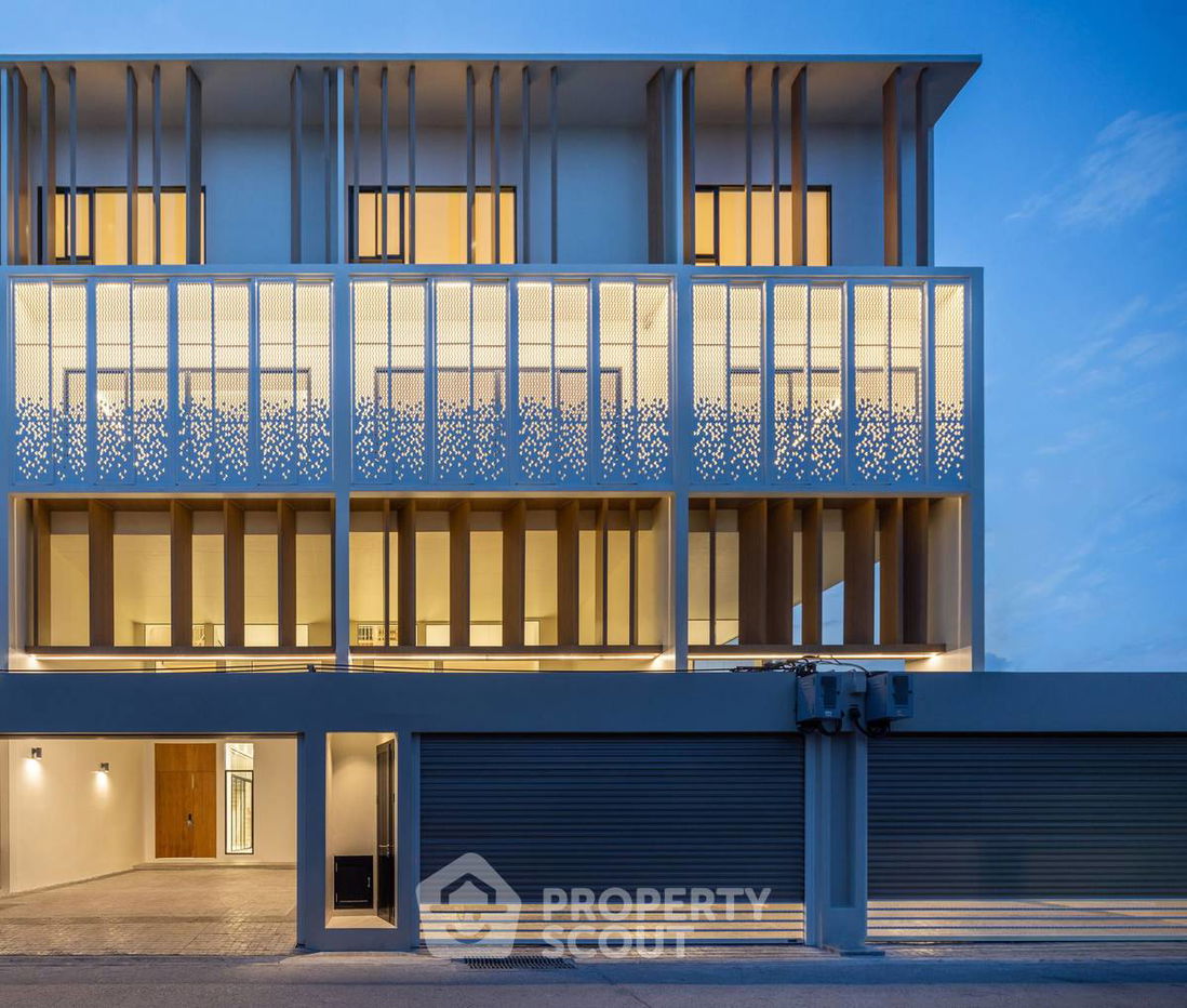 picture 3-BR Townhouse at Sala Ladprao-Ratchayothin in Lat Phrao (ID 1428698) - 6/8