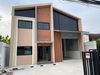 listing thumbnail image 6