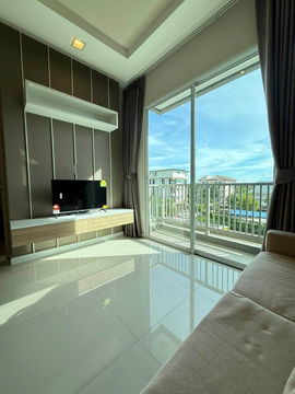 UK06-014 📢 FOR RENT — Centrio Condo Chonburi 🏖️ Nice room, great location in the heart of Chonburi city! 💰 Rent: 9,000 THB/month