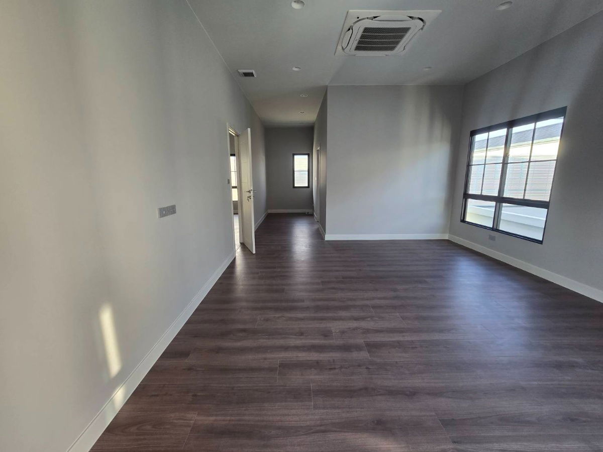 รูป 281 sq.m.  with 4 bedrooms Setthasiri Bangna–Suvarnabhumi - รูปที่ 15/17