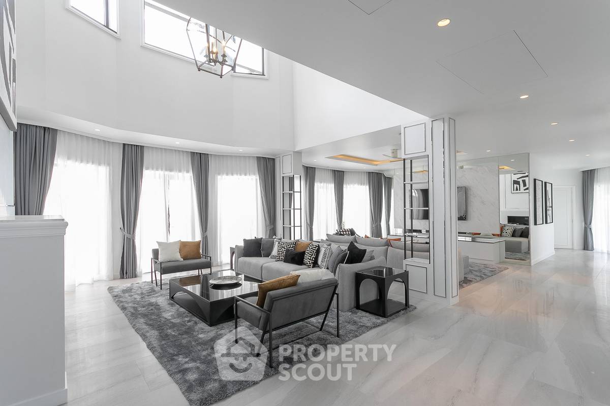 picture 5-BR Villa close to Blue Tree Phuket (ID 2120659) - 8/44