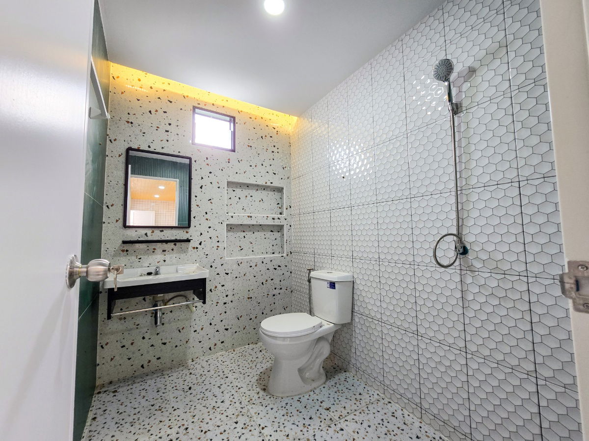 รูป บ้านชั้นเดียว คู้ขวา รีโนเวทใหม่ ทำเลดี เนื้อที่เยอะ - รูปที่ 15/17