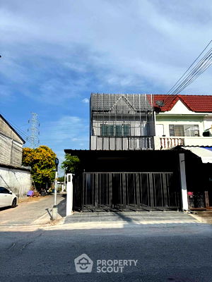 บ้านเดี่ยว ชลบุรี : บ้าน 2-ห้องนอน ใกล้ พัทยาตะวันออก (ID 2245808)