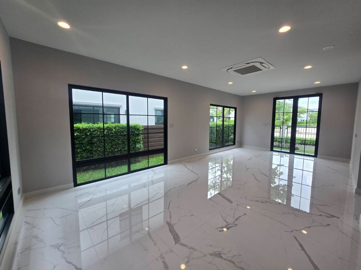 รูป 204 sq.m.  with 4 bedrooms, last unit at a special price Setthasiri Bangna–Suvarnabhumi - รูปที่ 8/25