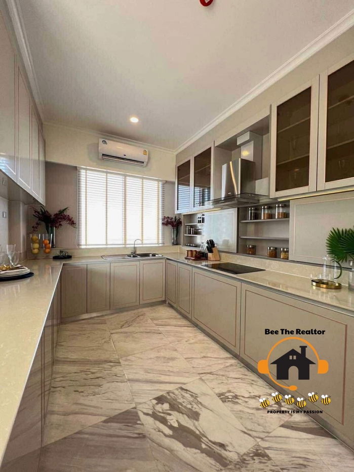 picture Penthouse for Sale – Grand Caribbean Condo Resort, Pattaya - 11/24