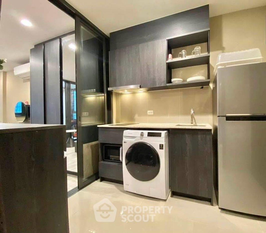 picture Studio Condo at XT Huaikhwang near MRT Huai Khwang (ID 2095207) - 9/11