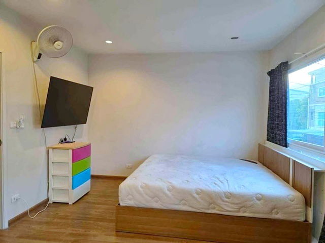 picture OnNut17 Vertical mansion for rent 4bed MRT KhlongKlantan 1.5km. Phatthanakan32 3-story 22sq.wa. 254 - 4/8
