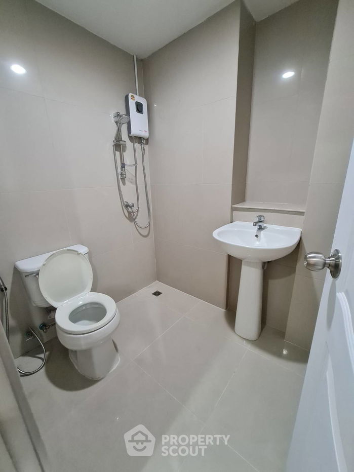 picture 2-BR Condo at S Condo Sukhumvit 50 near BTS On Nut (ID 2216858) - 18/21