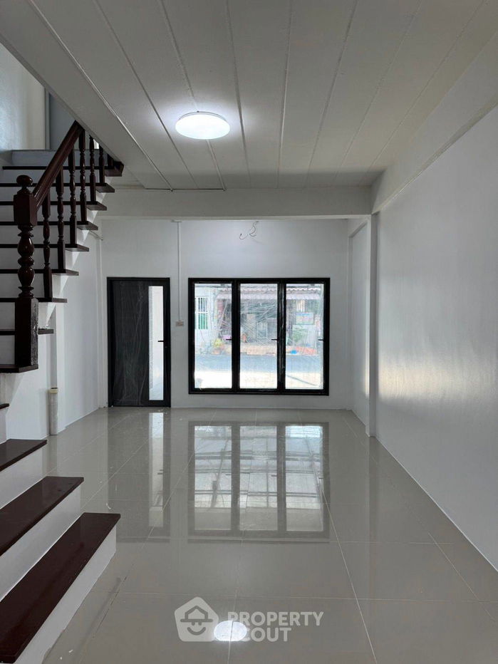 รูป บ้าน 2-ห้องนอน ใกล้ พัทยาตะวันออก (ID 2245808) - รูปที่ 13/34