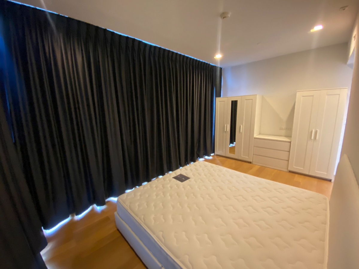 รูป Condo for rent  : Circle Living Prototype (Close to MRT Phetchaburi) - รูปที่ 3/18
