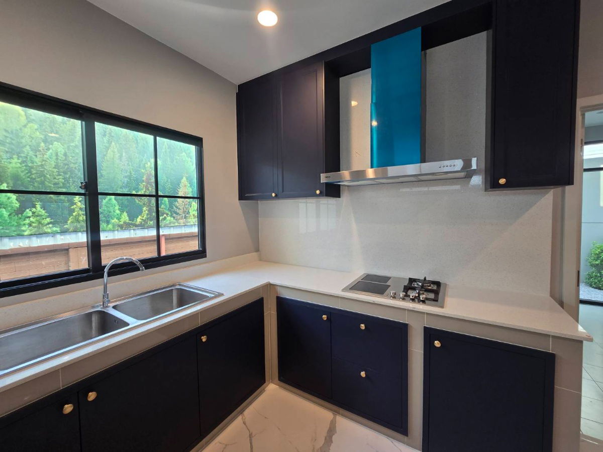 รูป 281 sq.m.  with 4 bedrooms Setthasiri Bangna–Suvarnabhumi - รูปที่ 6/17