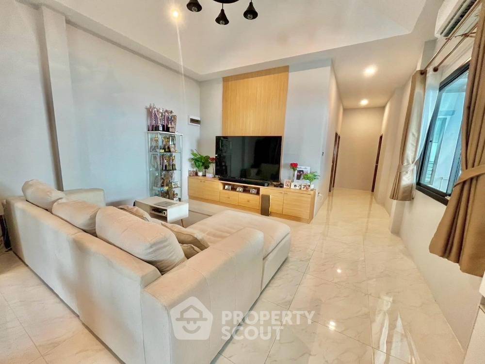 รูป บ้าน 3-ห้องนอน ใกล้ เมืองพัทยา (ID 1795926) - รูปที่ 4/15
