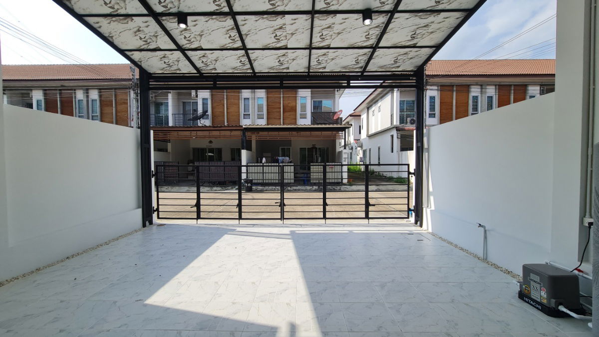 รูป  S370 🏡 ขายทาวน์เฮาส์ 2 ชั้น ทำเลดี 📍 หมู่บ้านราชพฤกษ์ ฉลองกรุง เฟส 3 ราคาเพียง 2,790,000 บาท พิเศษฟรีโอน - รูปที่ 14/19