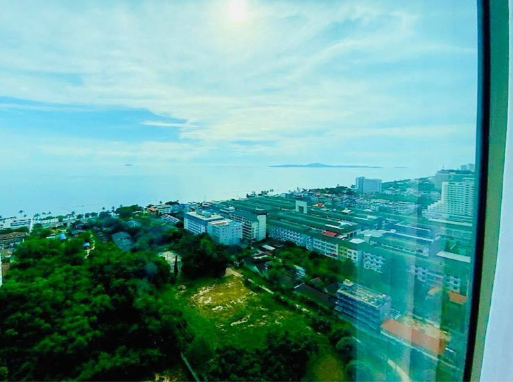 picture Riviera Jomtien Condominium  Pool view  - 16/17