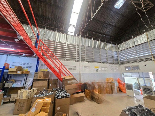 picture FOR RENT  WAREHOUSE PROPERTY  45000 BAHT per MONTH - 8/8
