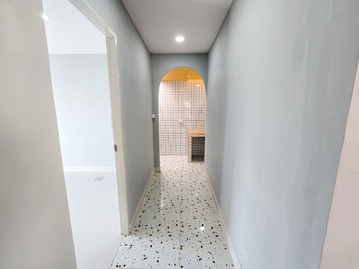 รูป บ้านชั้นเดียว คู้ขวา รีโนเวทใหม่ ทำเลดี เนื้อที่เยอะ - รูปที่ 13/17