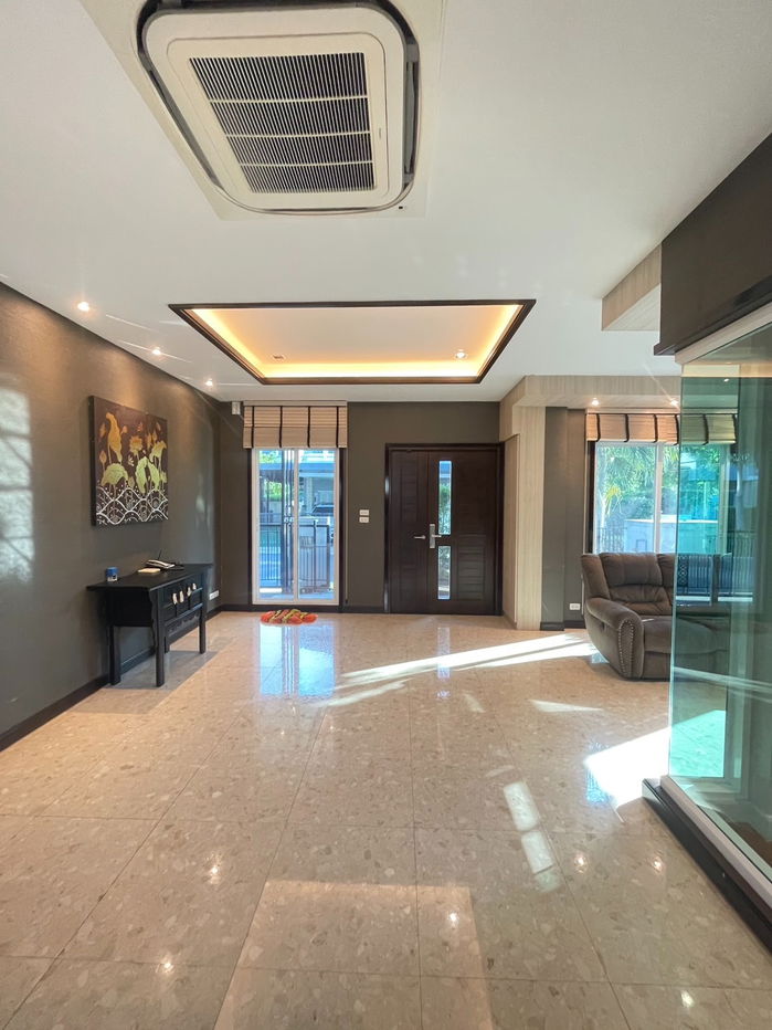 picture Two-storey house for sale in Grand Bangkok Boulevard Rama 9 – Srinakarin Project - 14/15
