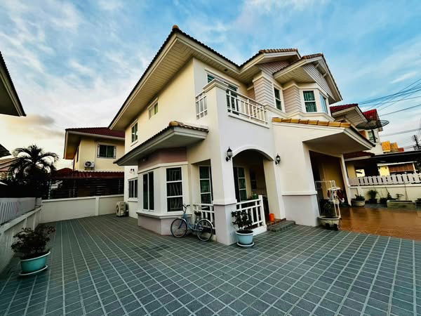รูป UK06-027 🏡 บ้านเดี่ยวให้เช่า – หมู่บ้านมณีรินทร์บางแสน 💸 ปล่อยเช่า: 20,000 บาท/เดือน (สัญญารายปี)  - รูปที่ 3/3