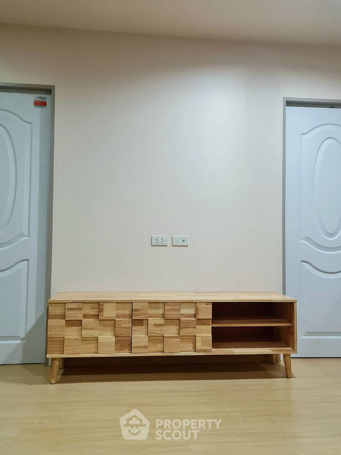 picture 2-BR Condo at S Condo Sukhumvit 50 near BTS On Nut (ID 2216858) - 4/21