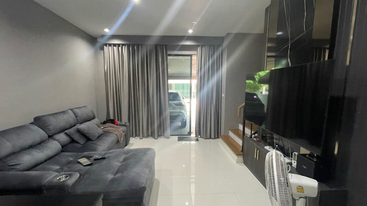 รูป 🏡🏡ปล่อยเช่า!! บ้านกลางเมืองราชพฤกษ์ 3 ชั้น ใกล้เซ็นทรัลเวสต์วิลล์ แต่งครบ หิ้วกระเป๋าเข้ามาอยู่ได้เลย!!🏡🏡 - รูปที่ 18/19