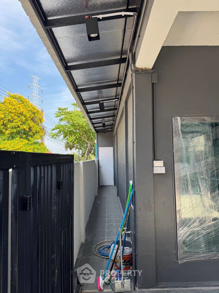 รูป บ้าน 2-ห้องนอน ใกล้ พัทยาตะวันออก (ID 2245808) - รูปที่ 14/34