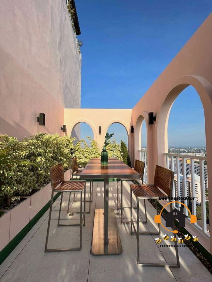 picture Penthouse for Sale – Grand Caribbean Condo Resort, Pattaya - 1/24