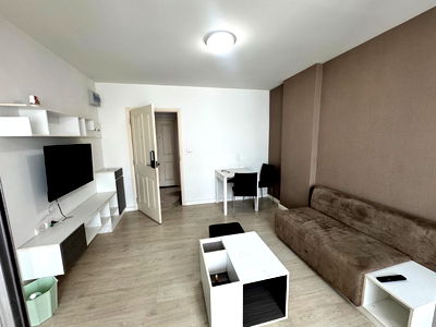 Condos for rent 700 Year Sports Arena Chiang Mai : D Condo Sign for rent, next to Central Festival. 9,500 baht per month, fully furnished.