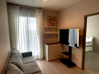 Condos for rent : PFD-05379 Condo for Rent: Life Asoke Hype Schedule a viewing 👉 Line: @propertyfinder